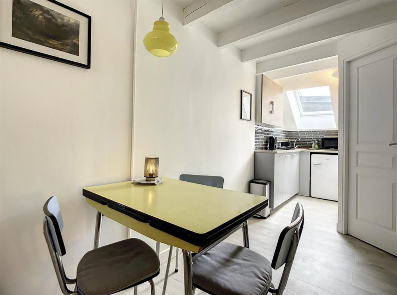 Chez Mily Joli Petit Duplex Plein Centre Villers Cotteret Draps Et Serviettes Fournis Villers-Cotterêts Dış mekan fotoğraf